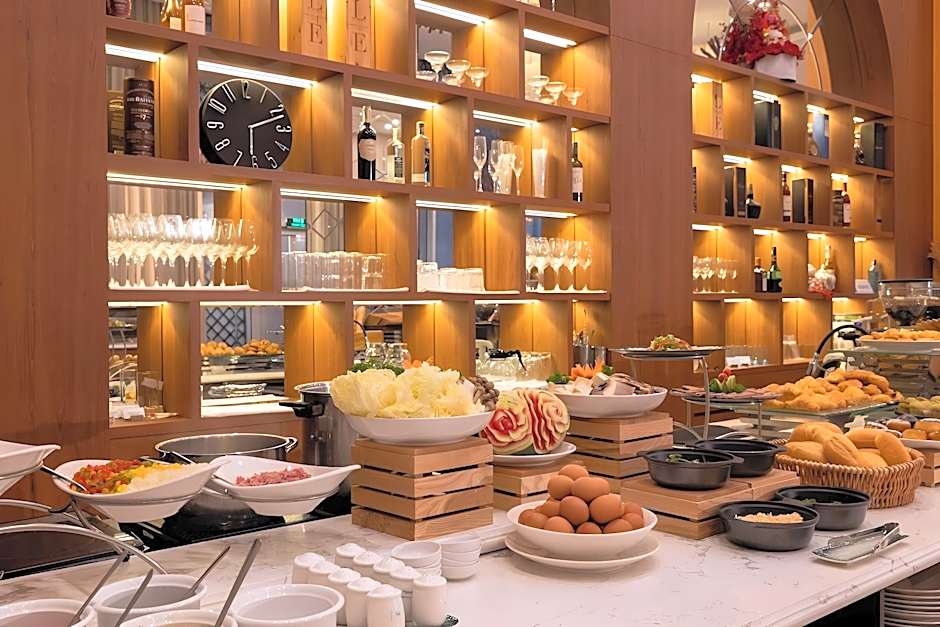 T-Ritz Saigon Hotel & Apartment