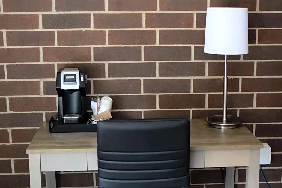 Best Western Plus Executive Residency Waterloo & Cedar Falls
