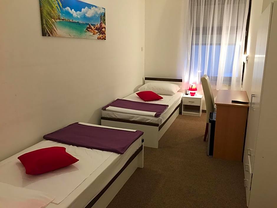 Pansion Ruža