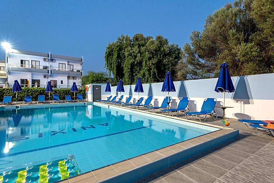 Anixis Hotel & Apartments