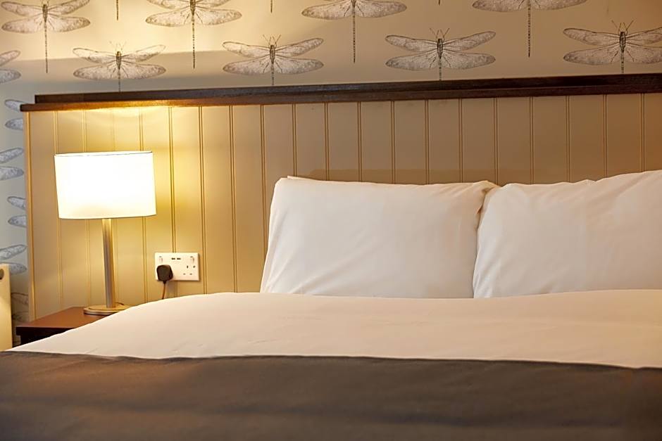 Kings Head by Chef & Brewer Collection