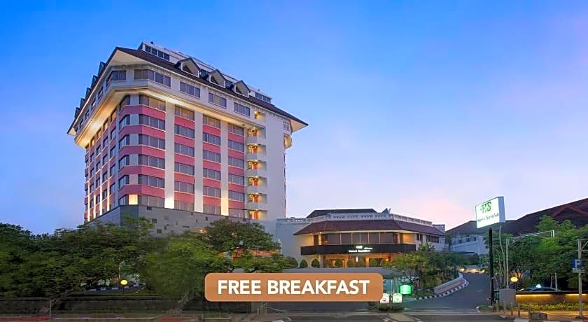 Hotel Santika Premiere Semarang