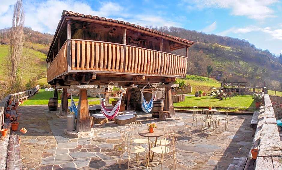 Casona de El Castañíu