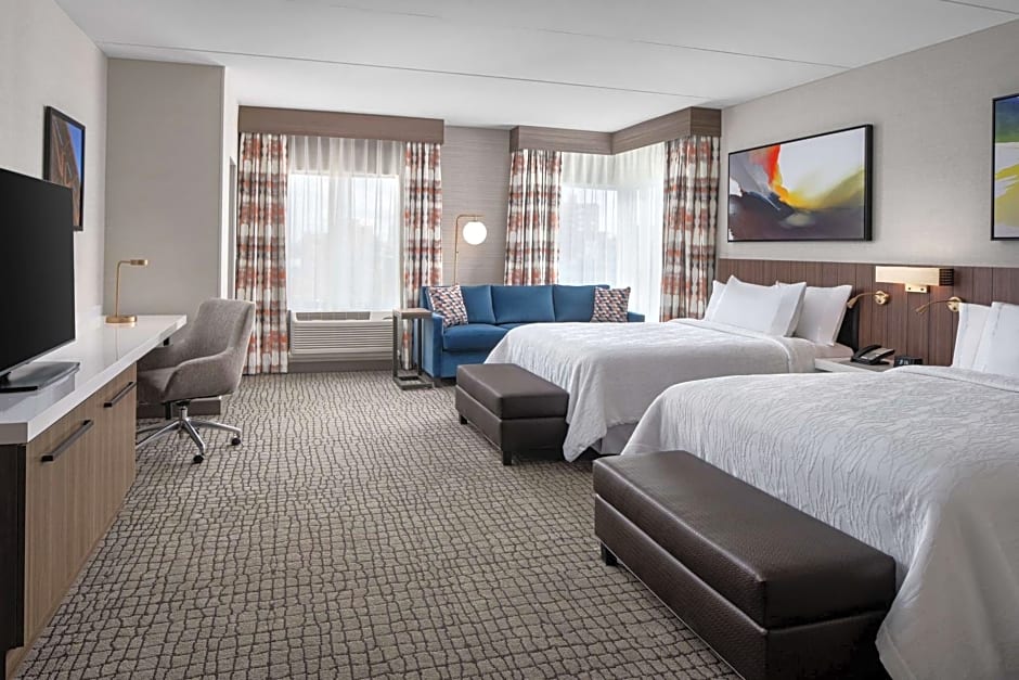 Hilton Garden Inn Camden Waterfront