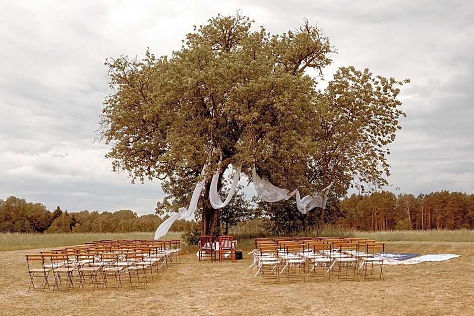 Gut Sarnow - Hotel und Restaurant