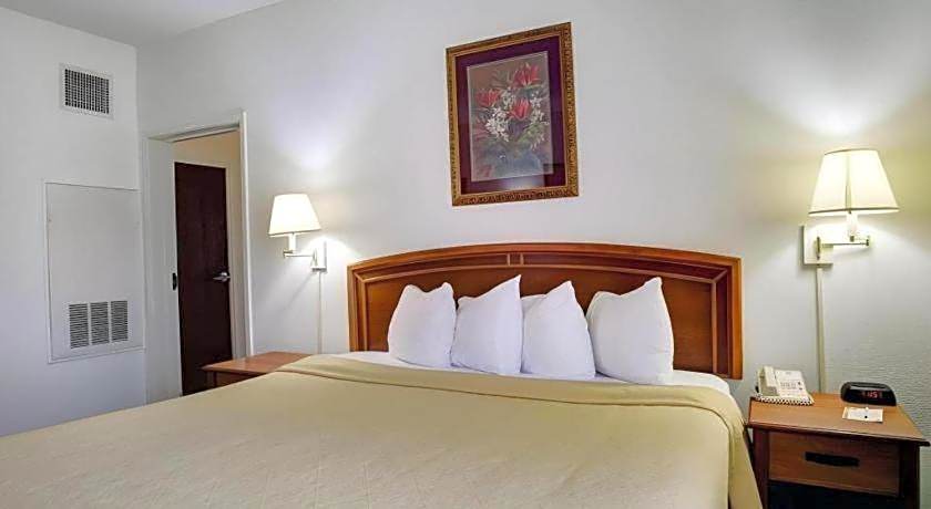 Quality Inn & Suites Austin Airport