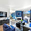 Beverly Hills Penthouse 2 BR Apt with Parking 407