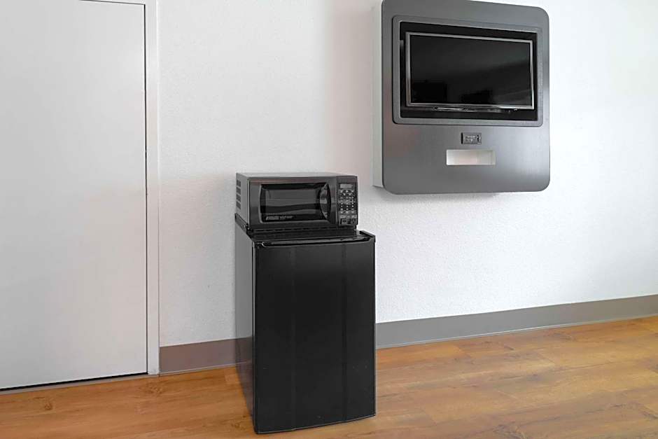 Motel 6 Santa Barbara - Carpinteria South