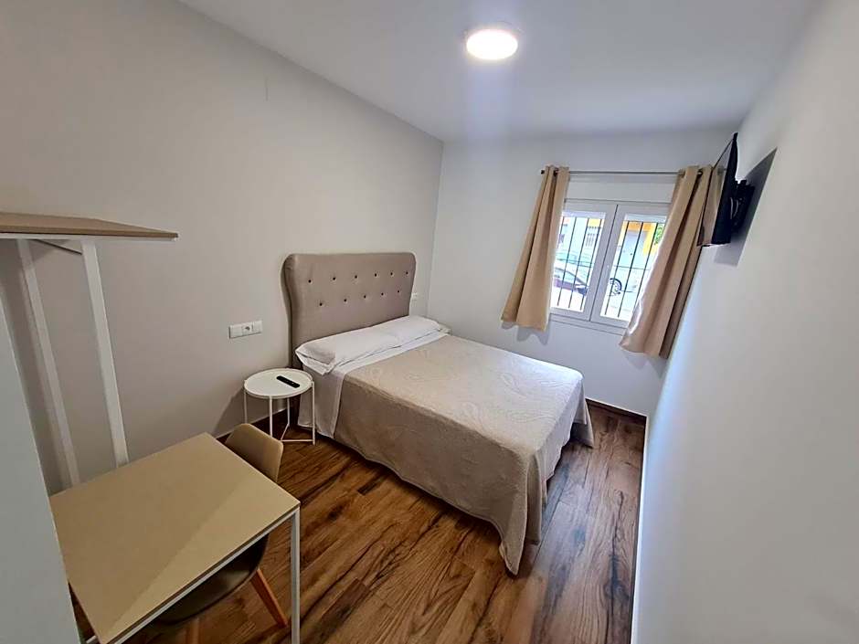 Hostal Santa Ana