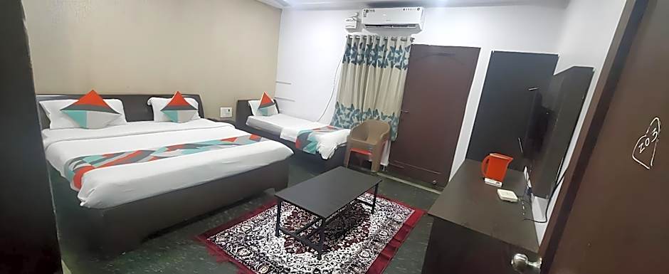 Prince Holiday Inn by OYO Rooms – Visakhapatnam, WI