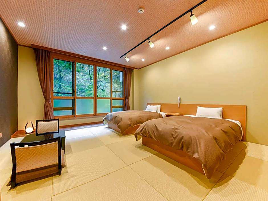 Shirahone Onsen Tsuruya Ryokan