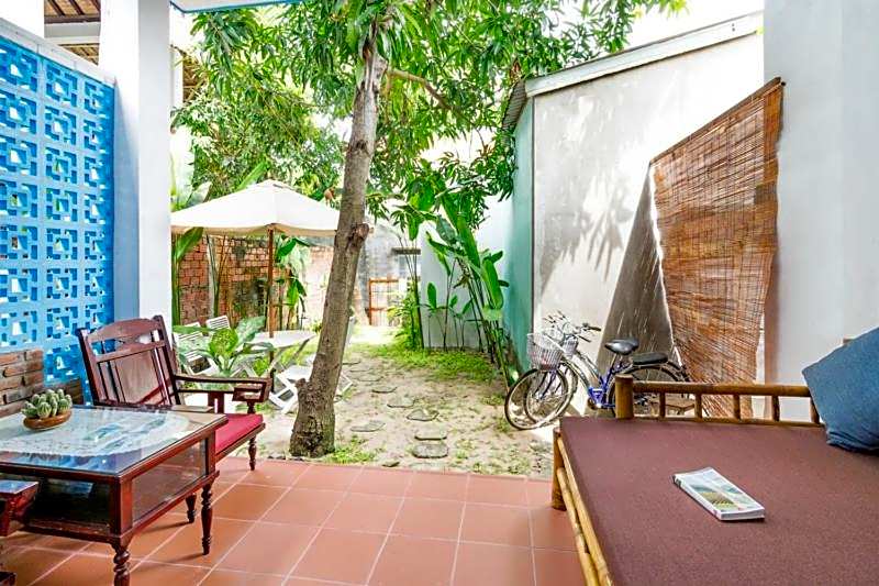 Local Beach Homestay