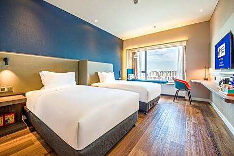 2 Twin Standard Beijiao Park