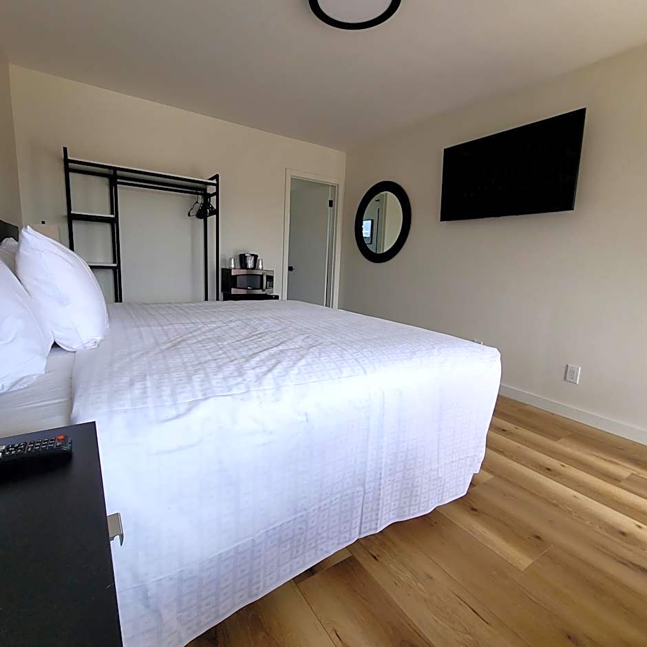 Richland Inn and Suites