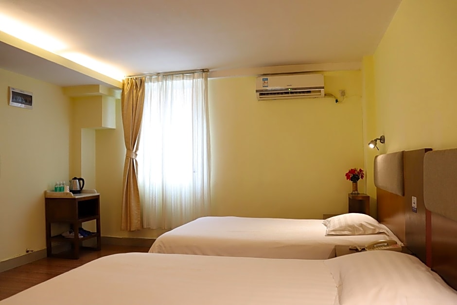 4th Zhongshan Road Garden Inn