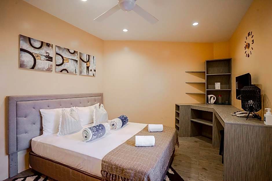 Oak and Stone Bed and Breakfast