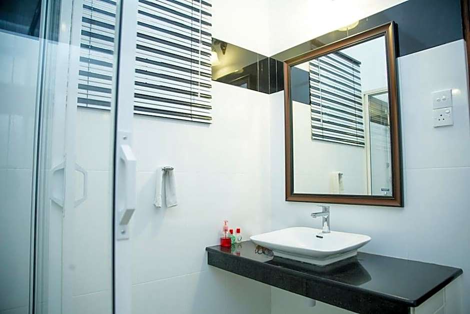 PRINCE BEACH HOTEL BENTOTA
