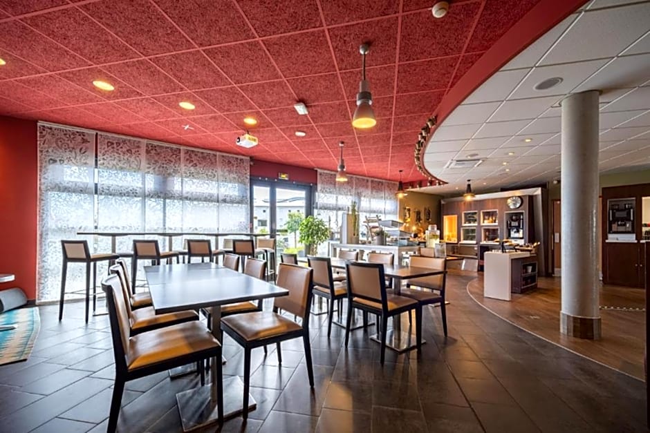 B&B HOTEL Calais Terminal Cite Europe 4 etoiles