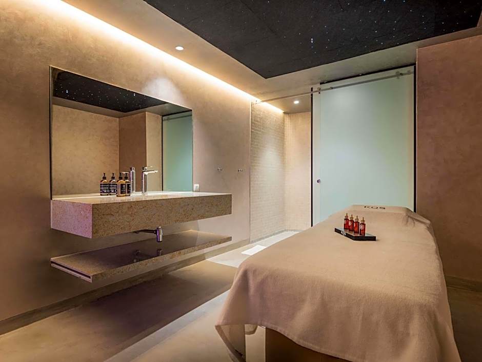 Gem Forest Hotel Nairobi - MGallery Collection