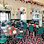 Four Oaks Hotel