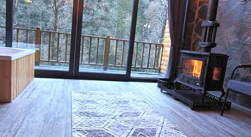 Golden Rose Bungalov