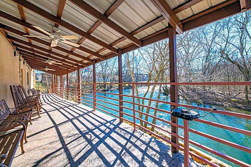 River Bend Inn