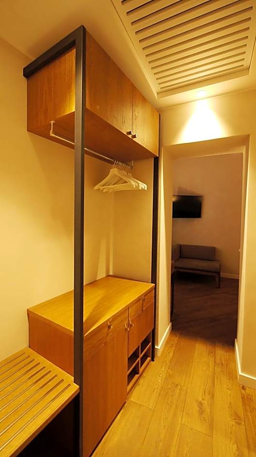 Elite Hotel