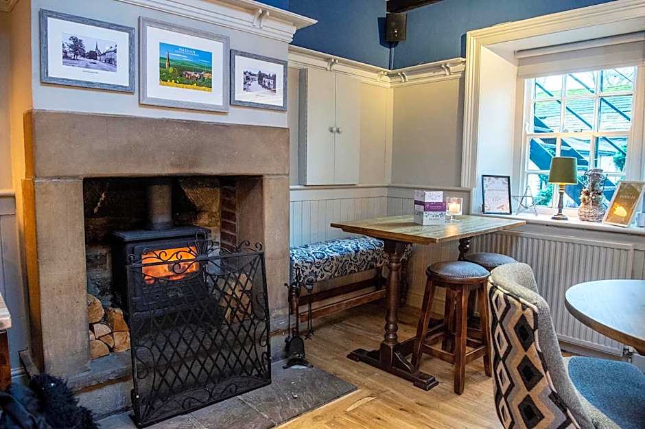 Kings Head by Chef & Brewer Collection