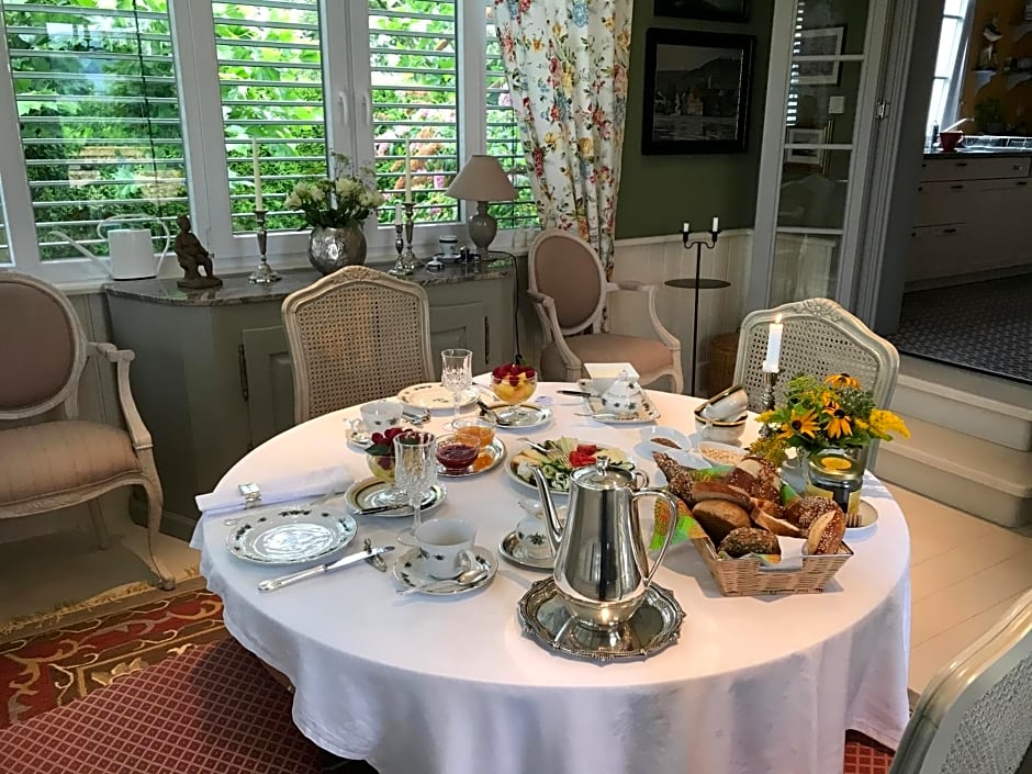 Bed & Breakfast mit Charme- Aux2platanes- Außergewöhnlich schön am Bodensee