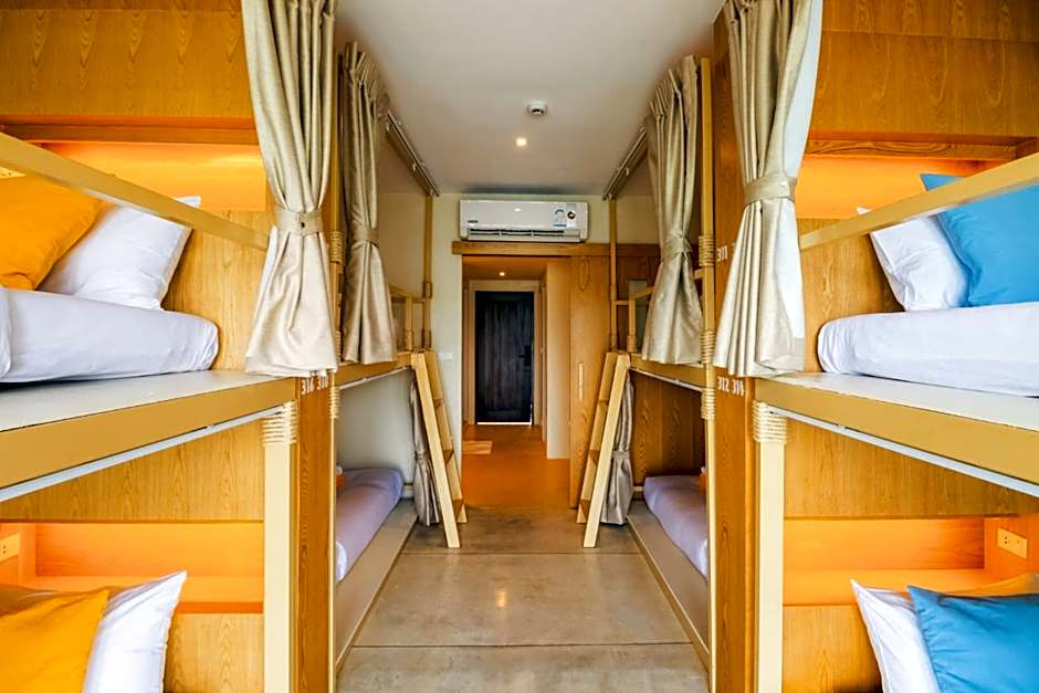 Sea Sun Bed & Beyond