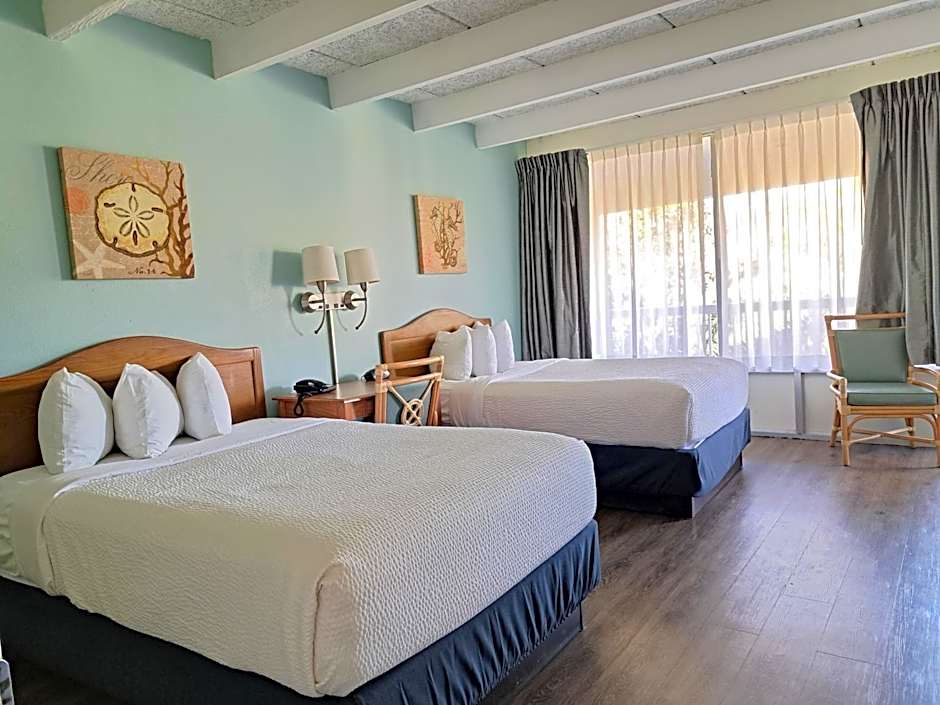 Days Inn & Suites by Wyndham Jekyll Island