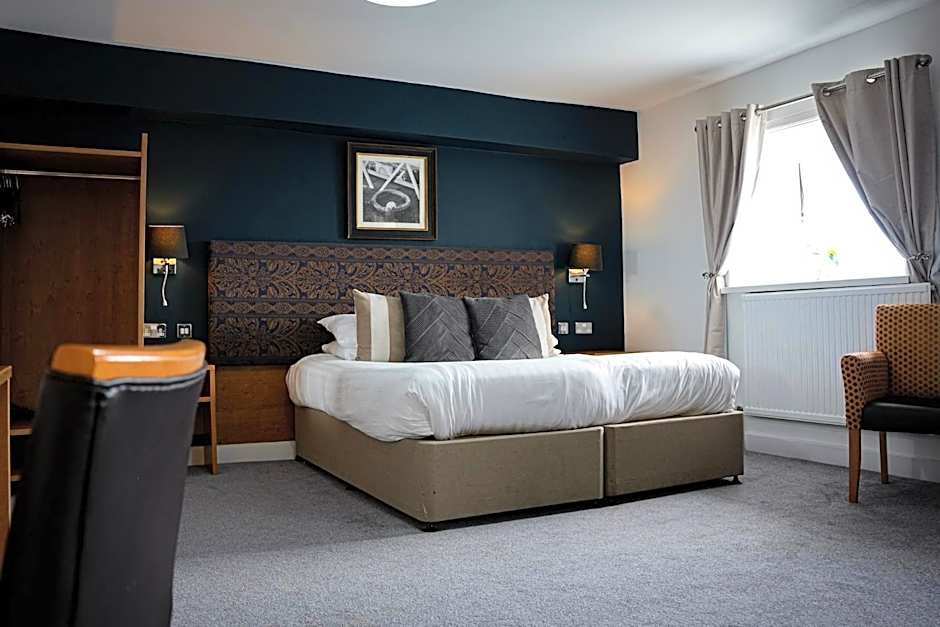 THE LORD NELSON HOTEL