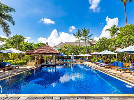 Kuta Puri Bungalows, Villas and Resort