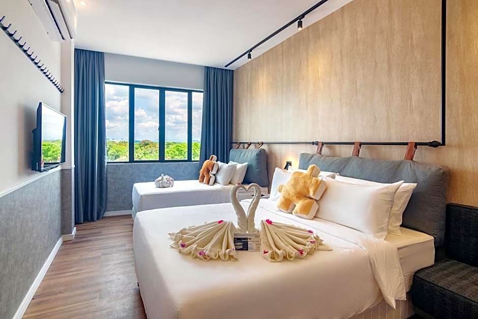 Bagan Suite