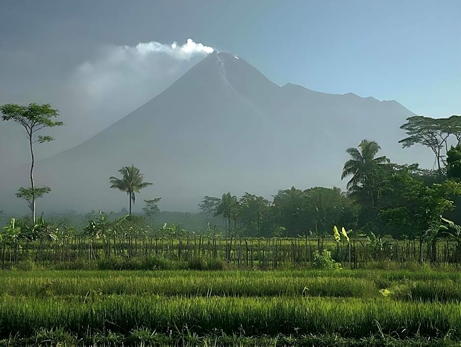 Richard Villa Yogyakarta