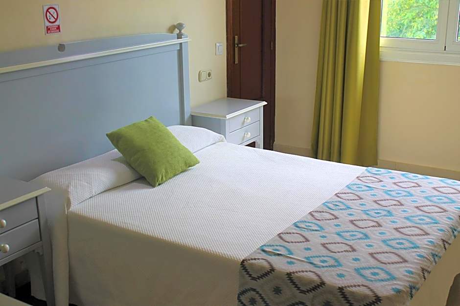 Hotel Playa Sol