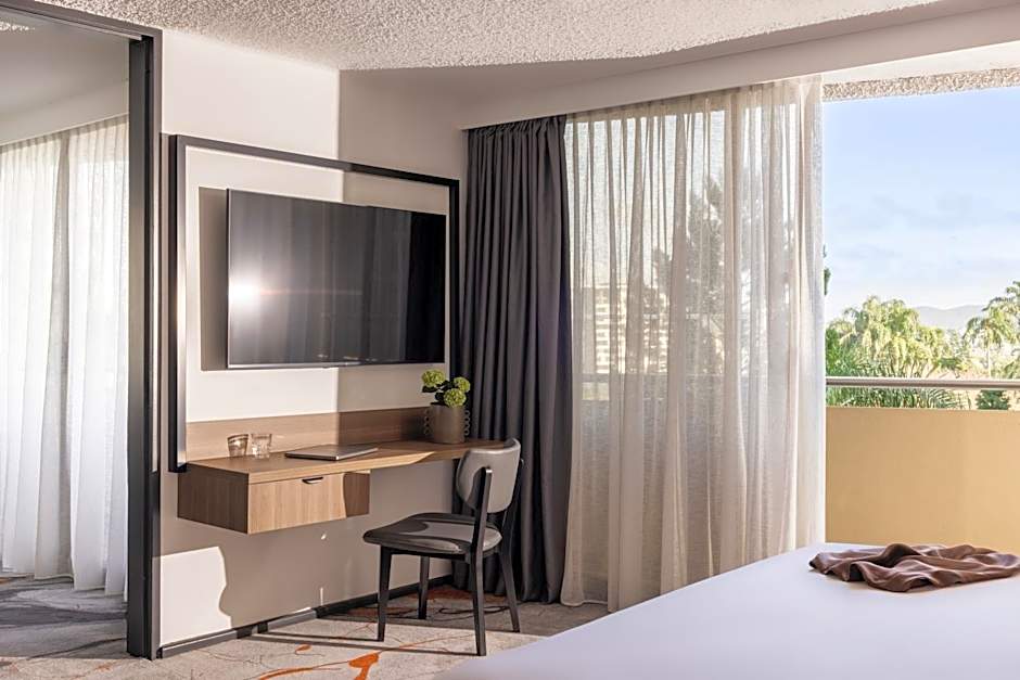 Mercure Brisbane Spring Hill