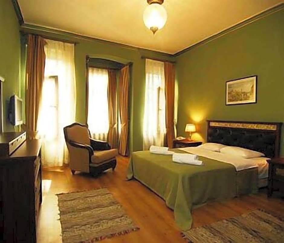 Istanbul Irish Hotel