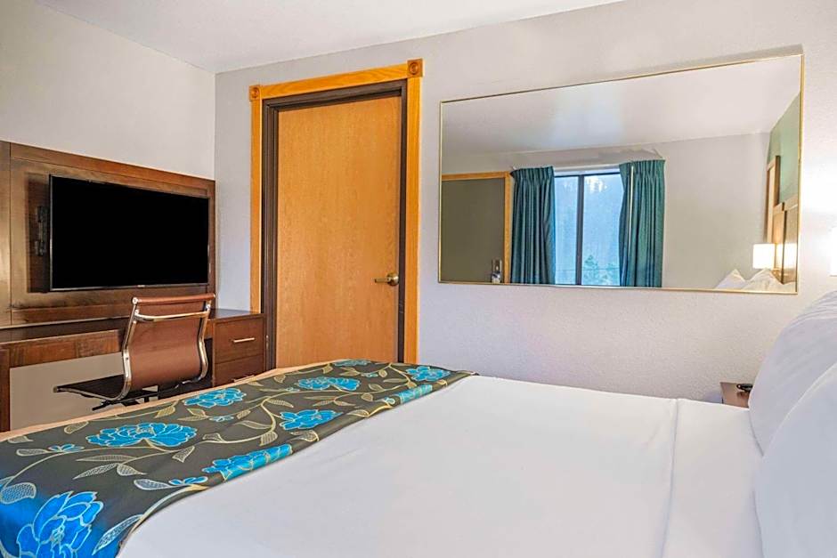 Baymont by Wyndham Keystone Near Mt. Rushmore