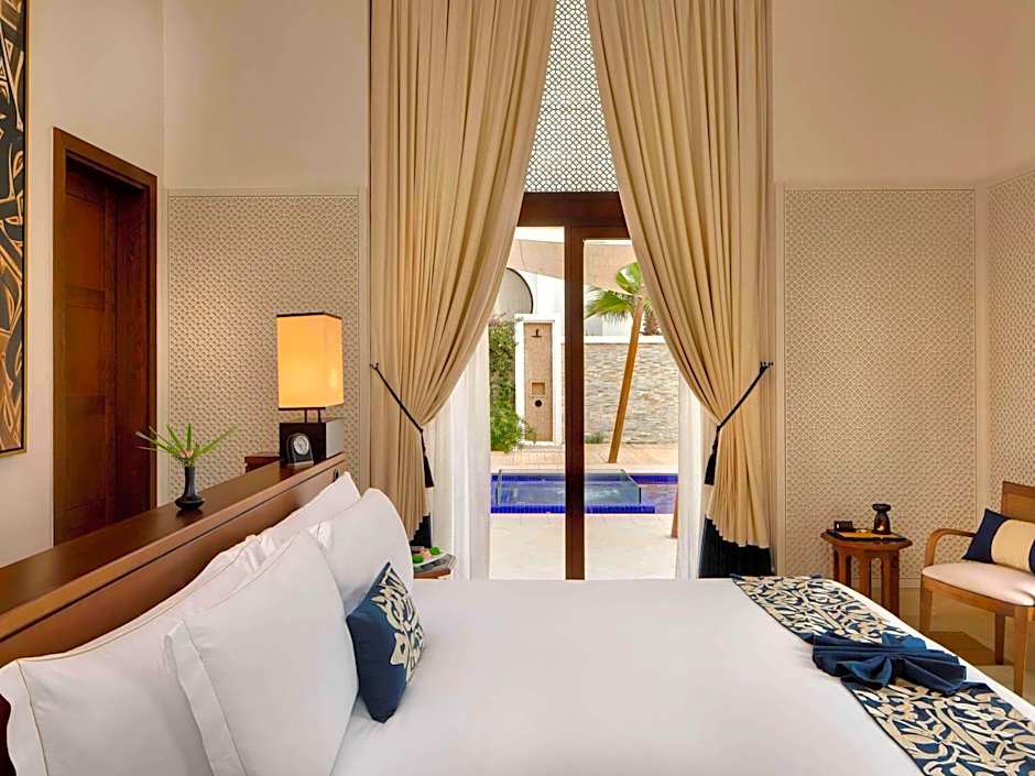 Banyan Tree Tamouda Bay