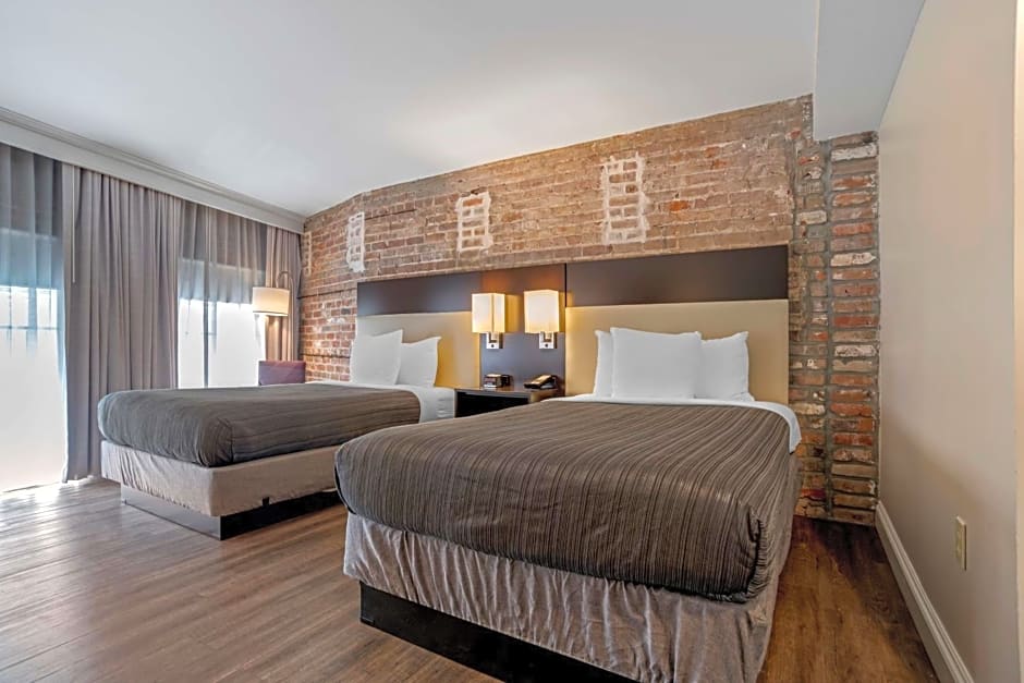 Best Western Plus St. Christopher Hotel