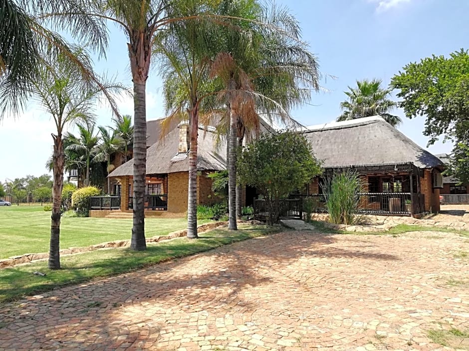 MixoSunrise Guesthouse & Spa