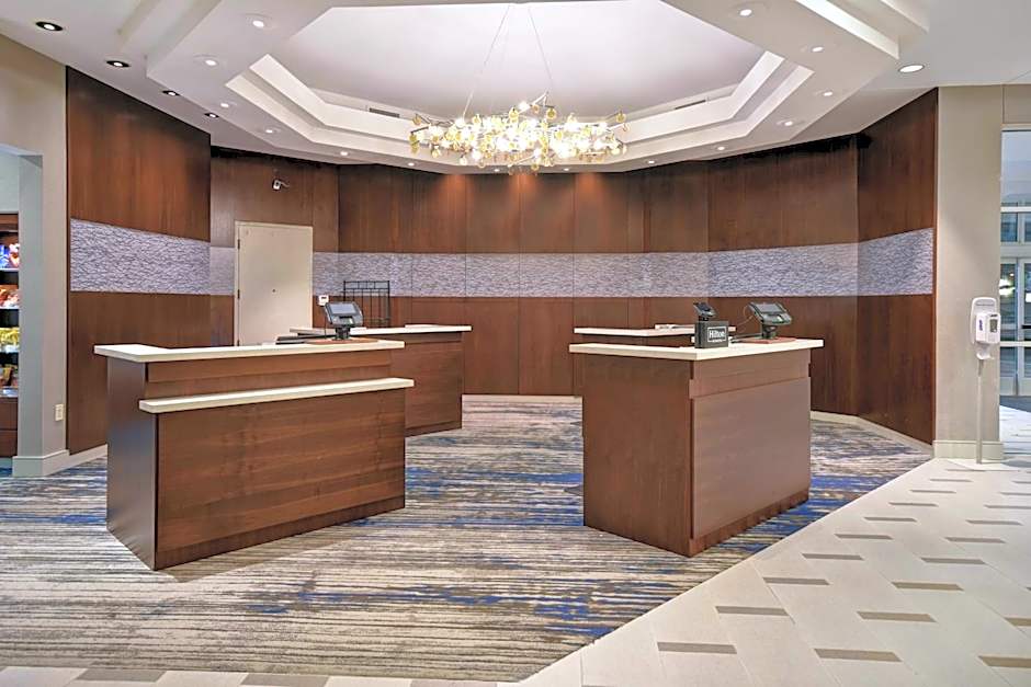 Embassy Suites By Hilton Charleston