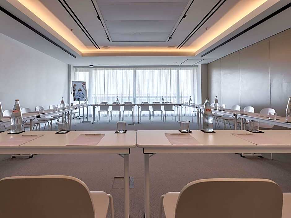 Mercure Patras Astir