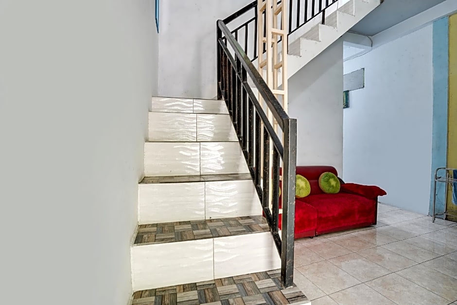 Hotel O Rumah Kost Gresik Syariah