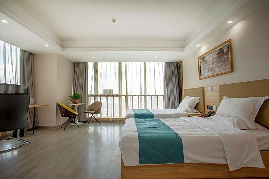 GreenTree Inn Changshu Zhaoshangcheng Express Hotel