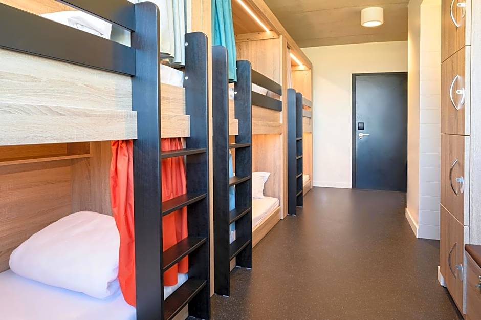 The People - Paris Marais