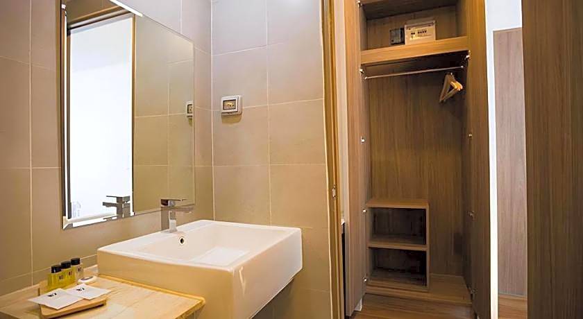 B2 Phitsanulok Premier Hotel