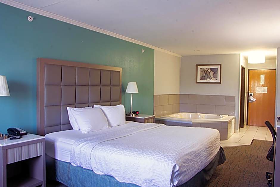 Baymont by Wyndham Maumee Toledo