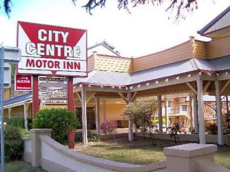 Superior Family Room - Newly Renovated